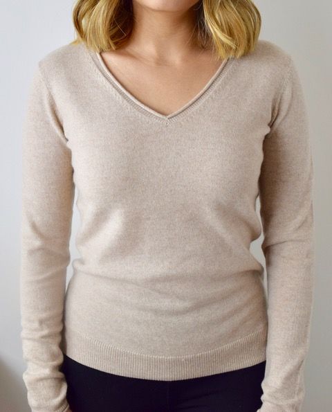 Neda V-Neck cashmere sweater